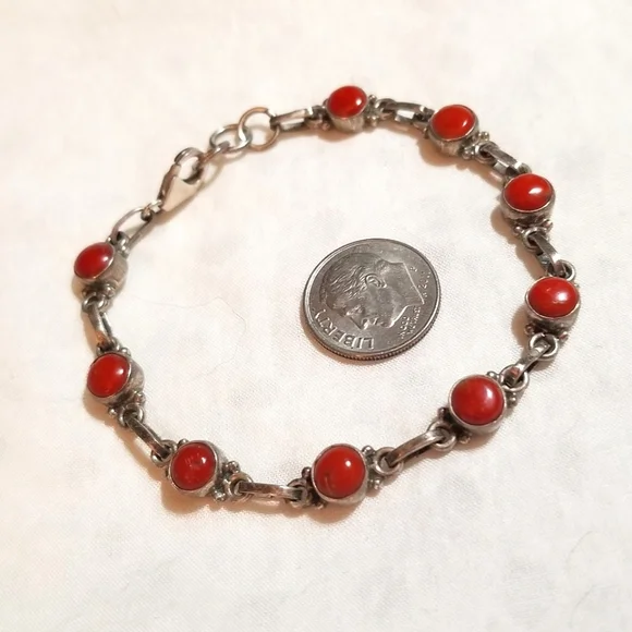Native American Natural Red Coral Sterling Link Vintage Bracelet - Picture 4 of 8